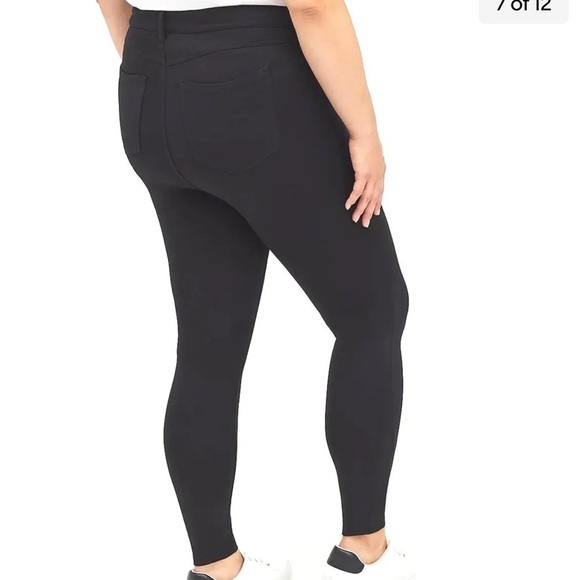 New Torrid Black Studio Luxe Ponte Skinny Mid-Fit Crop Pants 30 BNWT - Picture 3 of 9